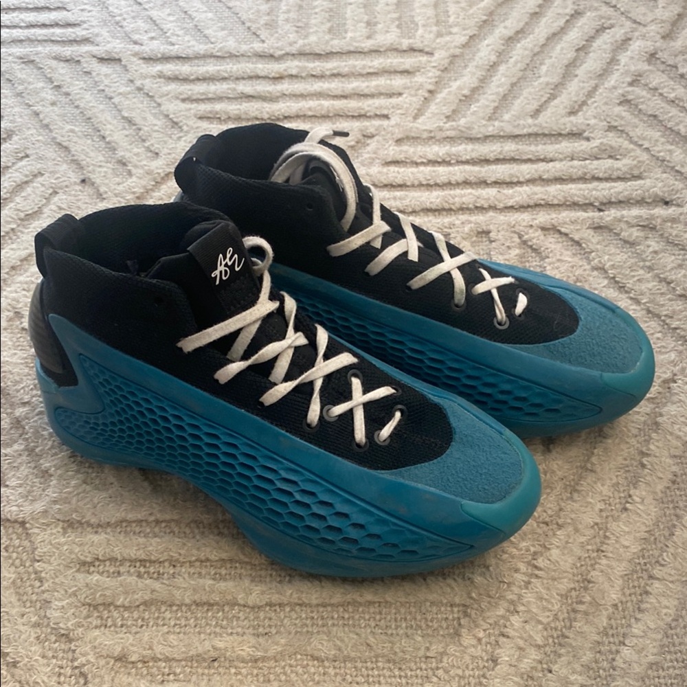 Adidas AE1 Black and Teal Sneakers. Great condition